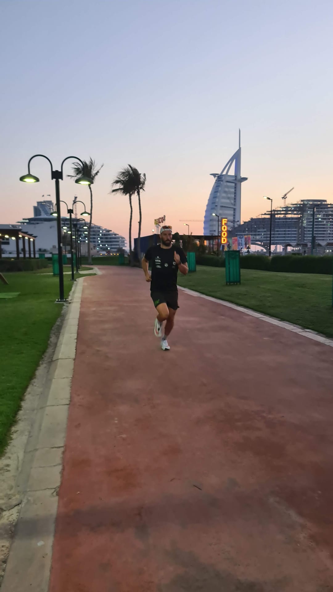 Profi-Debüt beim IRONMAN 70.3 Dubai
